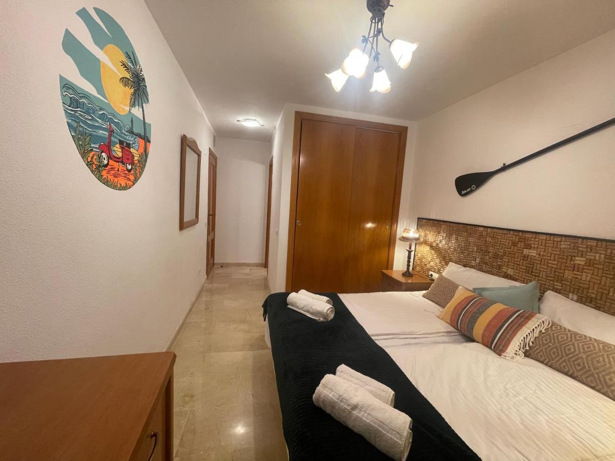Traveler'S Beach Apartment With Sea View, Free Coffee & Parking Benidorm Exterior photo
